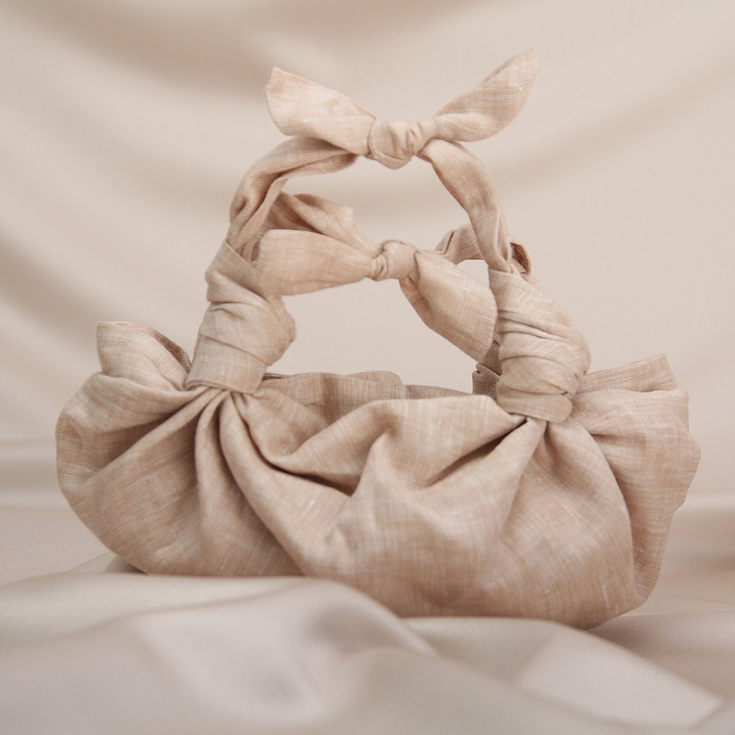 LINEN SAND NLA KNOT BAG