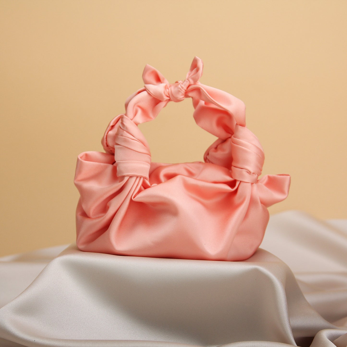 FLAMINGO NLA SILK KNOT BAG